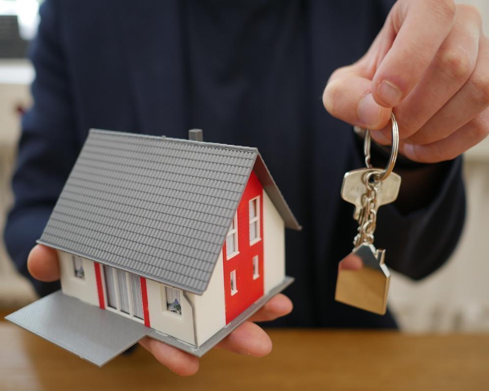 Ako si správne vybrať banku pri žiadosti o hypotéku na vlastné bývanie?