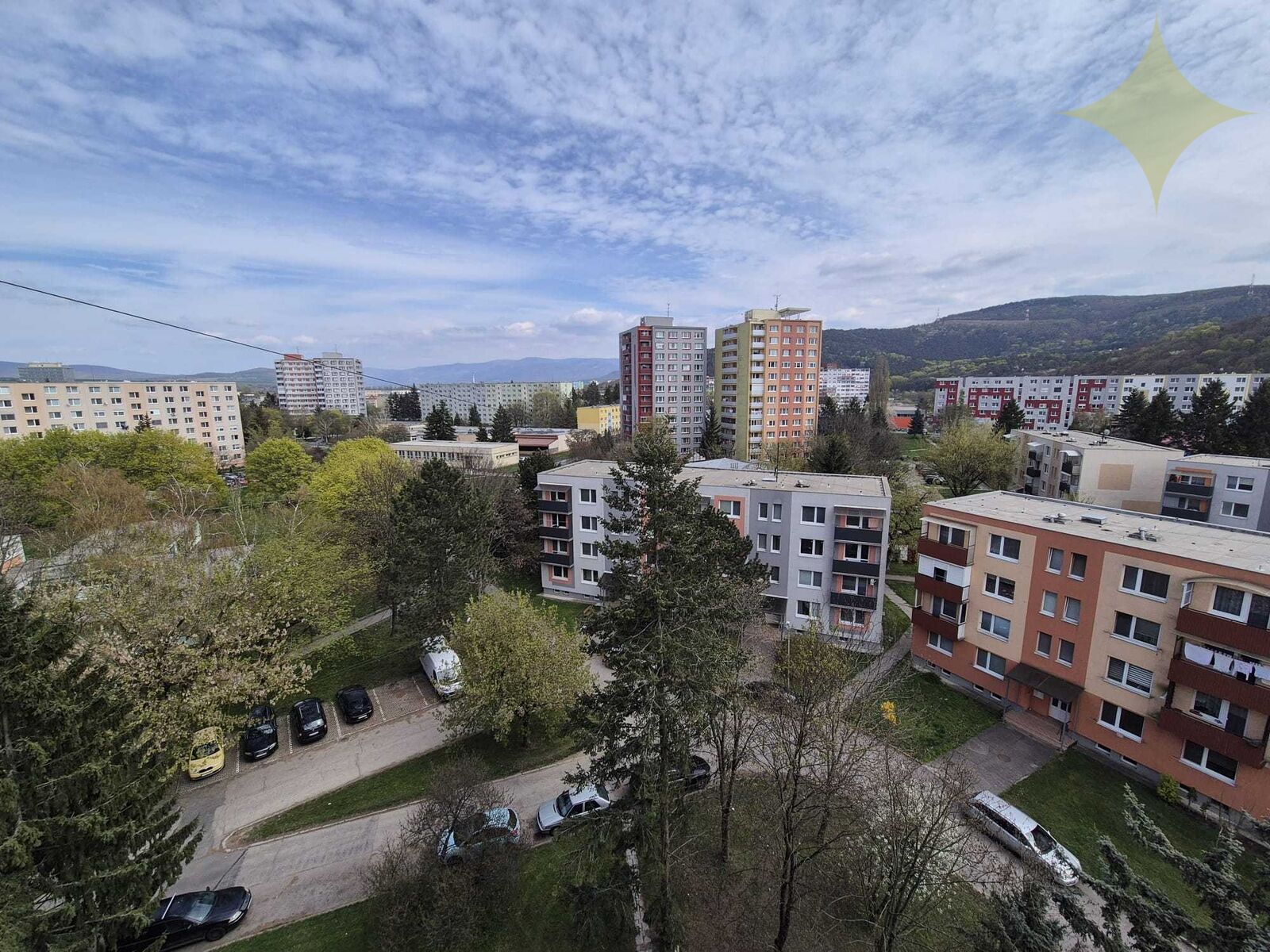 Panoramatický výhľad a skvelá lokalita - predaj 2,5 izbový byt, Partizánske.