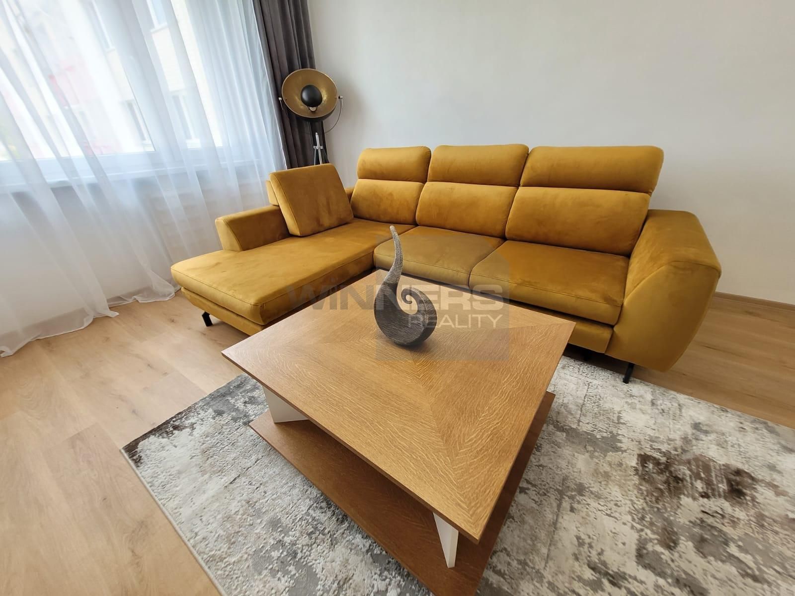 Prenájom moderný, 3 izbový byt, Prievidza.