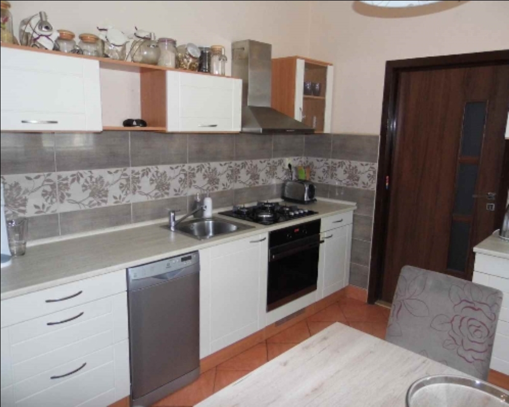 3,5 izbový byt, 73 m2, Martina Benku, Topoľčany - PREDANÉ za 77 000 €