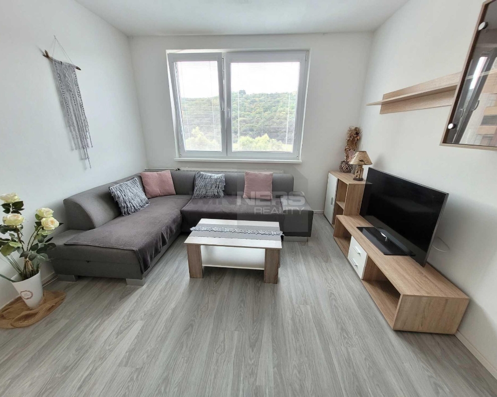 1 izbový byt, Partizánske -prenajaté za 340 €.